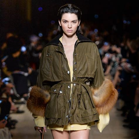 miu miu aw16
